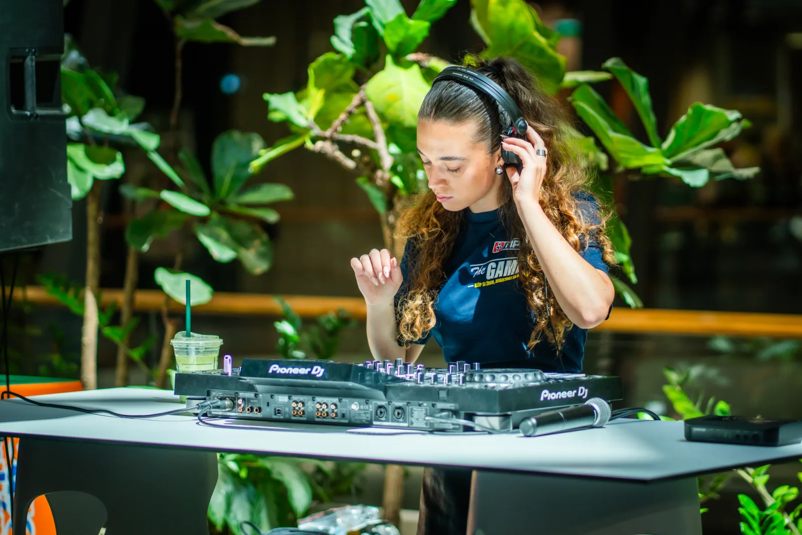DJ set na evente Tipos The Game